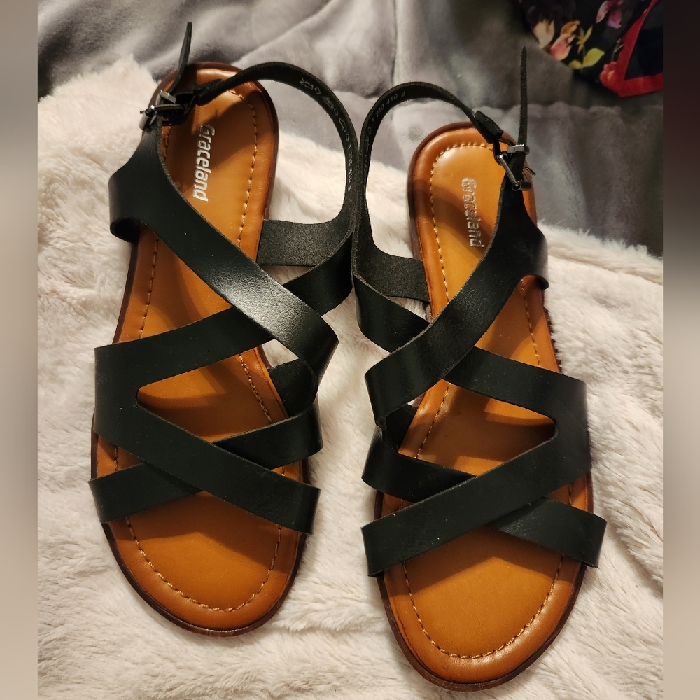 Graceland sandals